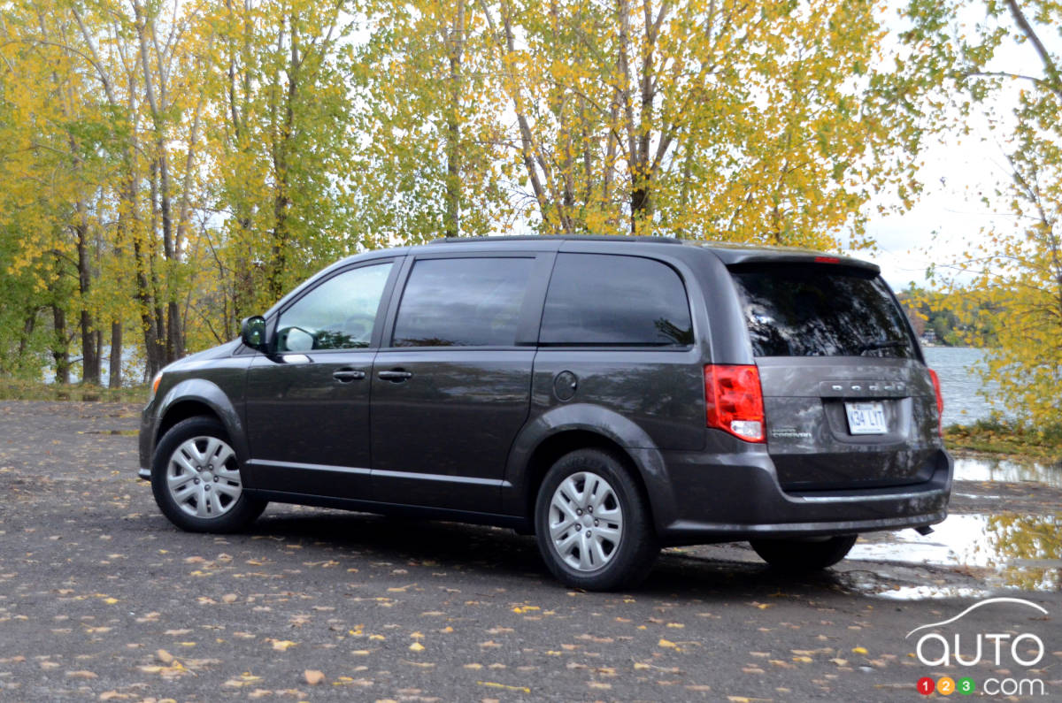 Dodge Grand Caravan 2020, trois quarts arrière